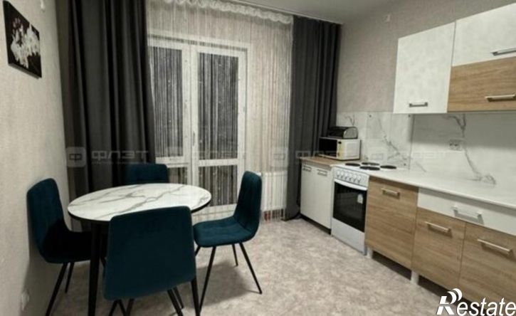 2-комн квартира улица Генерала Махмута Гареева, 5А,  д. 5А