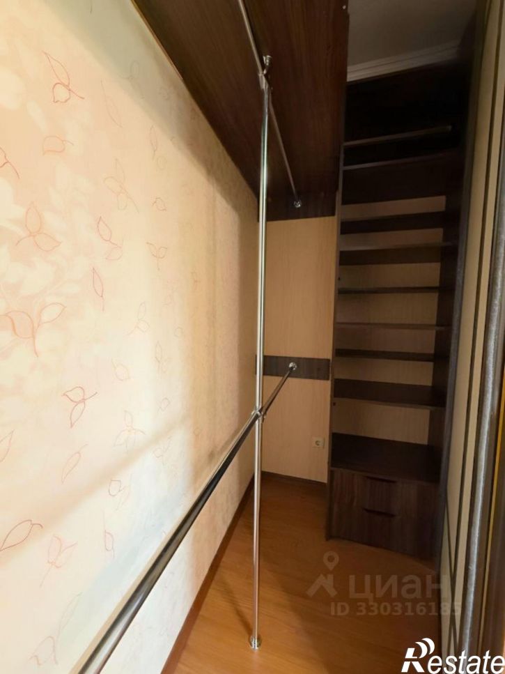 1-комн квартира Меридианная улица, 10,  д. 10
