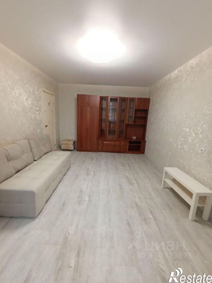 1-комн квартира улица Юлиуса Фучика, 108,  д. 108