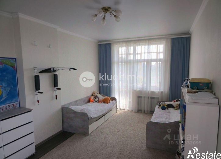 3-комн квартира улица Айвазовского, 16,  д. 16