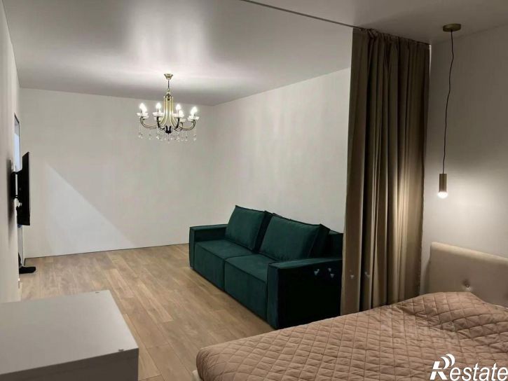 1-комн квартира улица Рашида Нежметдинова, 11 к5,  д. 11 к5