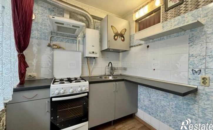 2-комн квартира Роторная улица, 27,  д. 27