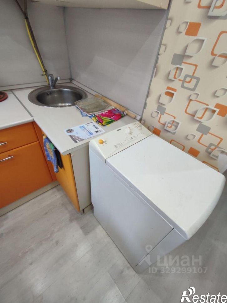 2-комн квартира ул 40 лет Октября, 13,  д. 13