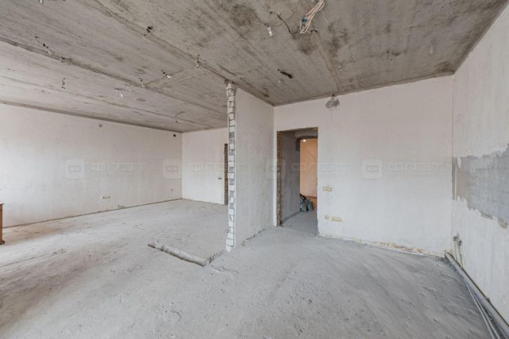 2-комн квартира ул. Галиаскара Камала, дом 49