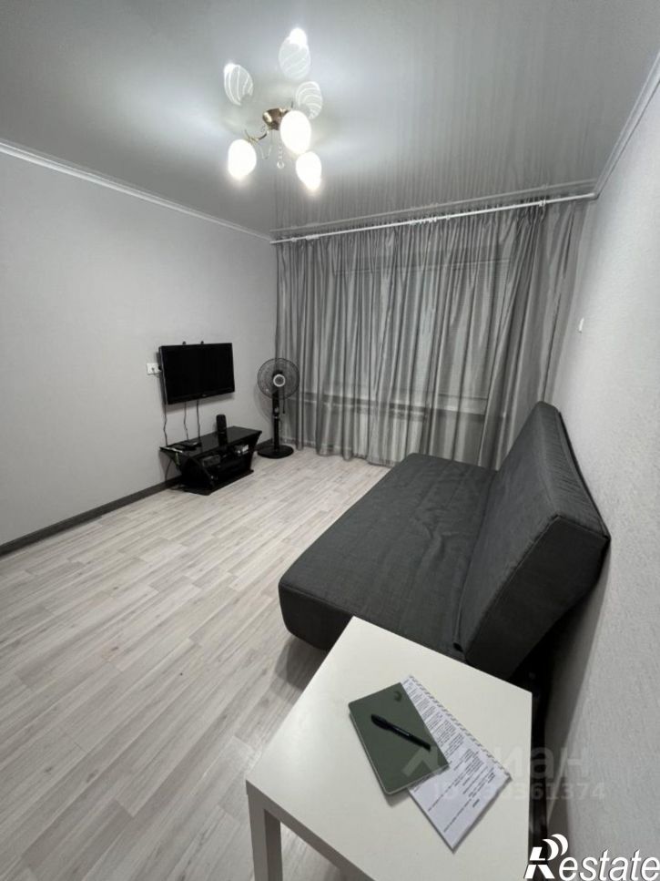 2-комн квартира улица Новаторов, 3,  д. 3