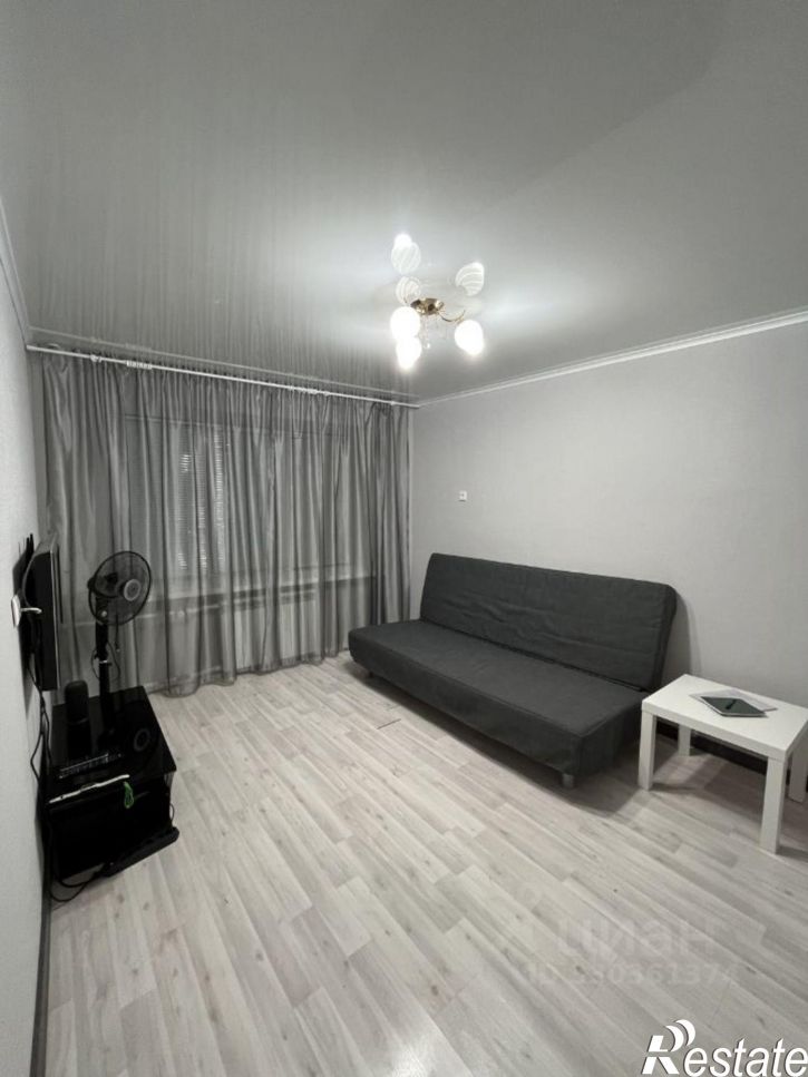 2-комн квартира улица Новаторов, 3,  д. 3