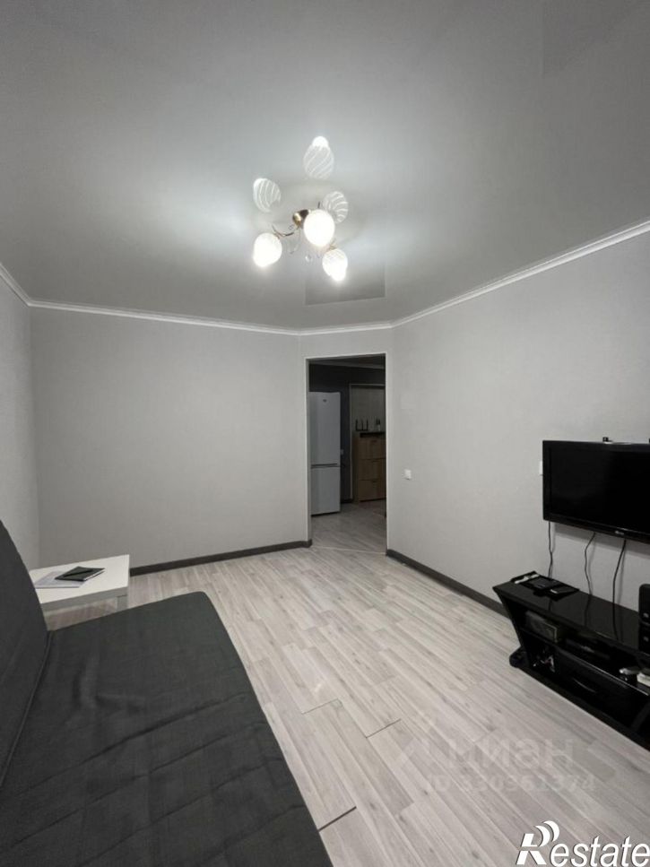 2-комн квартира улица Новаторов, 3,  д. 3