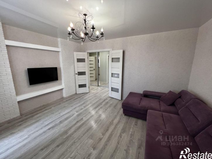 1-комн квартира пр-кт Универсиады, 10,  д. 10