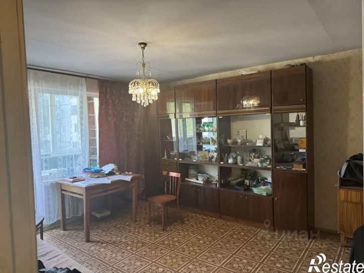 3-комн квартира улица Юлиуса Фучика, 95,  д. 95