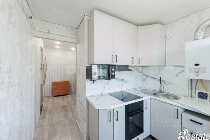 3-комн квартира ул Революционная, 49,  д. 49