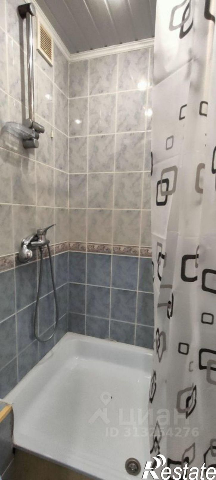 1-комн квартира улица Латышских Стрелков, 31,  д. 31
