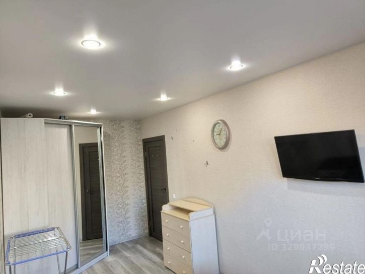 2-комн квартира Коллективная улица, 33,  д. 33