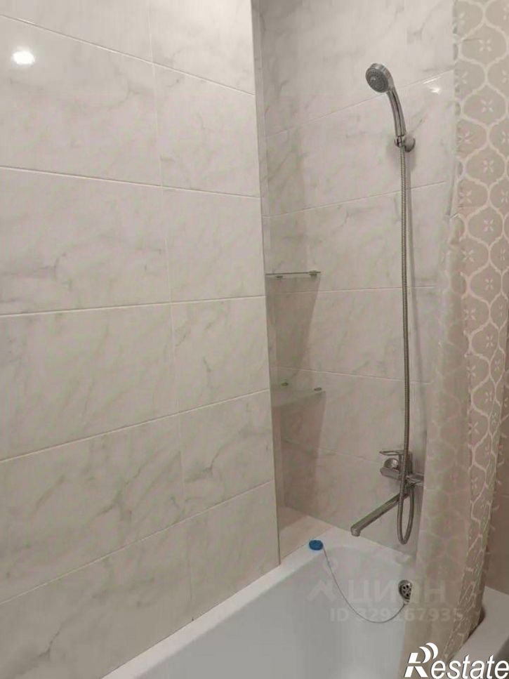 2-комн квартира ул Сабира Ахтямова, 1 3,  д. 1 3,  к. 3