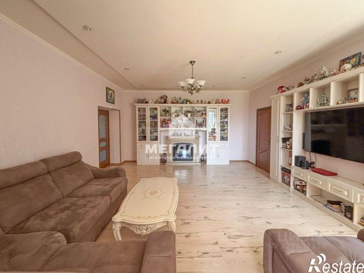 4-комн квартира ул Заря, 7А,  д. 7А