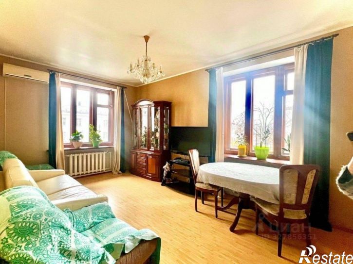 4-комн квартира ул Павлюхина, 87,  д. 87