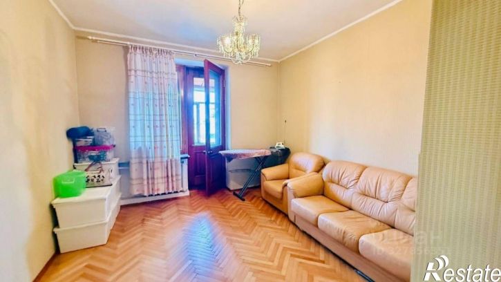 4-комн квартира ул Павлюхина, 87,  д. 87
