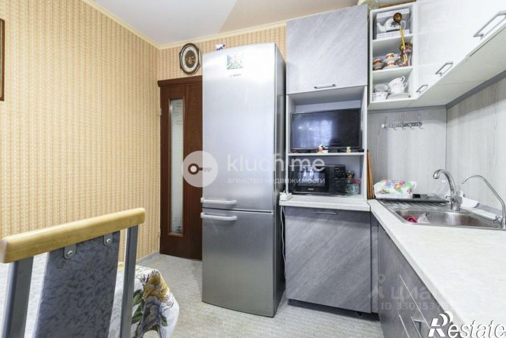 4-комн квартира ул Академика Завойского, 2,  д. 2