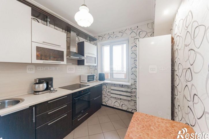 3-комн квартира ул Лукина, 2/15,  д. 2/15
