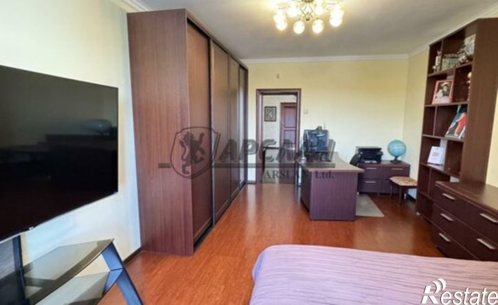 4-комн квартира ул 2-я Юго-Западная, 37,  д. 37