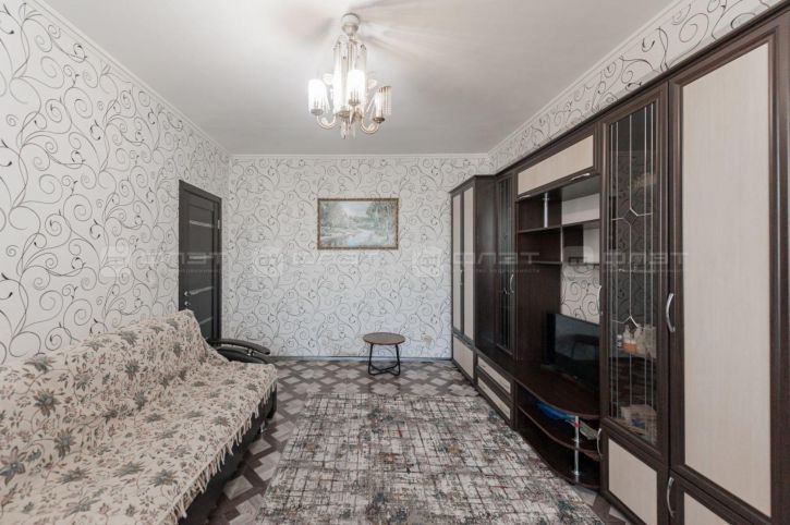 3-комн квартира ул. Лукина, дом 2/15