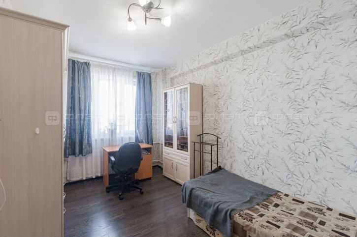 3-комн квартира ул. Лукина, дом 2/15