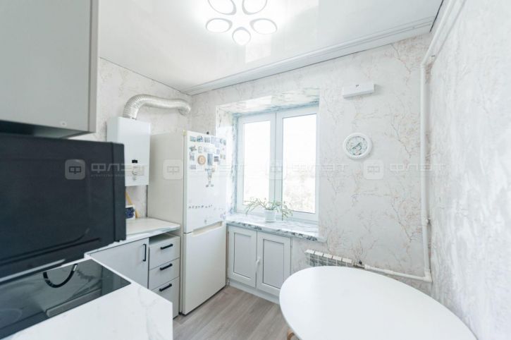 3-комн квартира ул. Революционная, дом 49