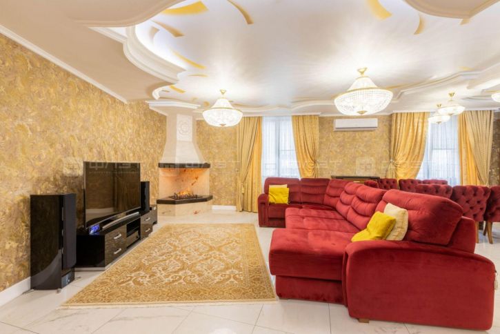 3-комн квартира ул. Габдуллы Кариева, дом 10