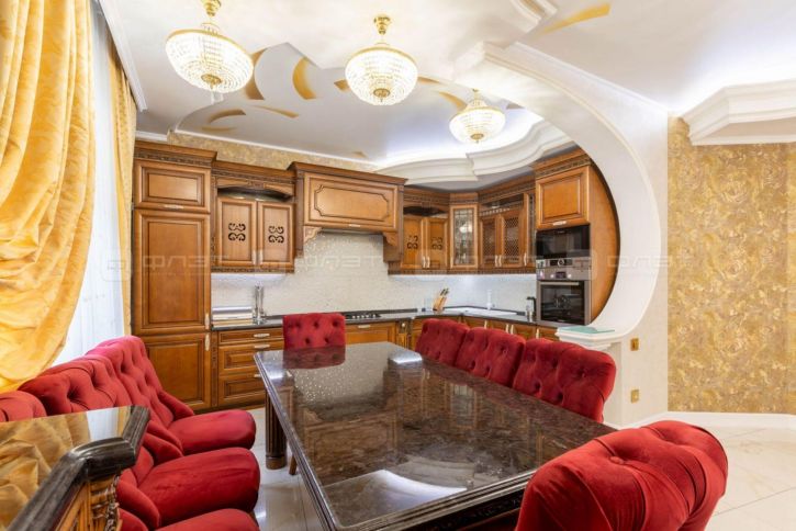 3-комн квартира ул. Габдуллы Кариева, дом 10
