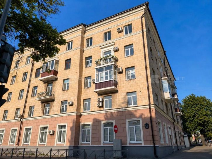 2-комн квартира ул. Жуковского, дом 2/11