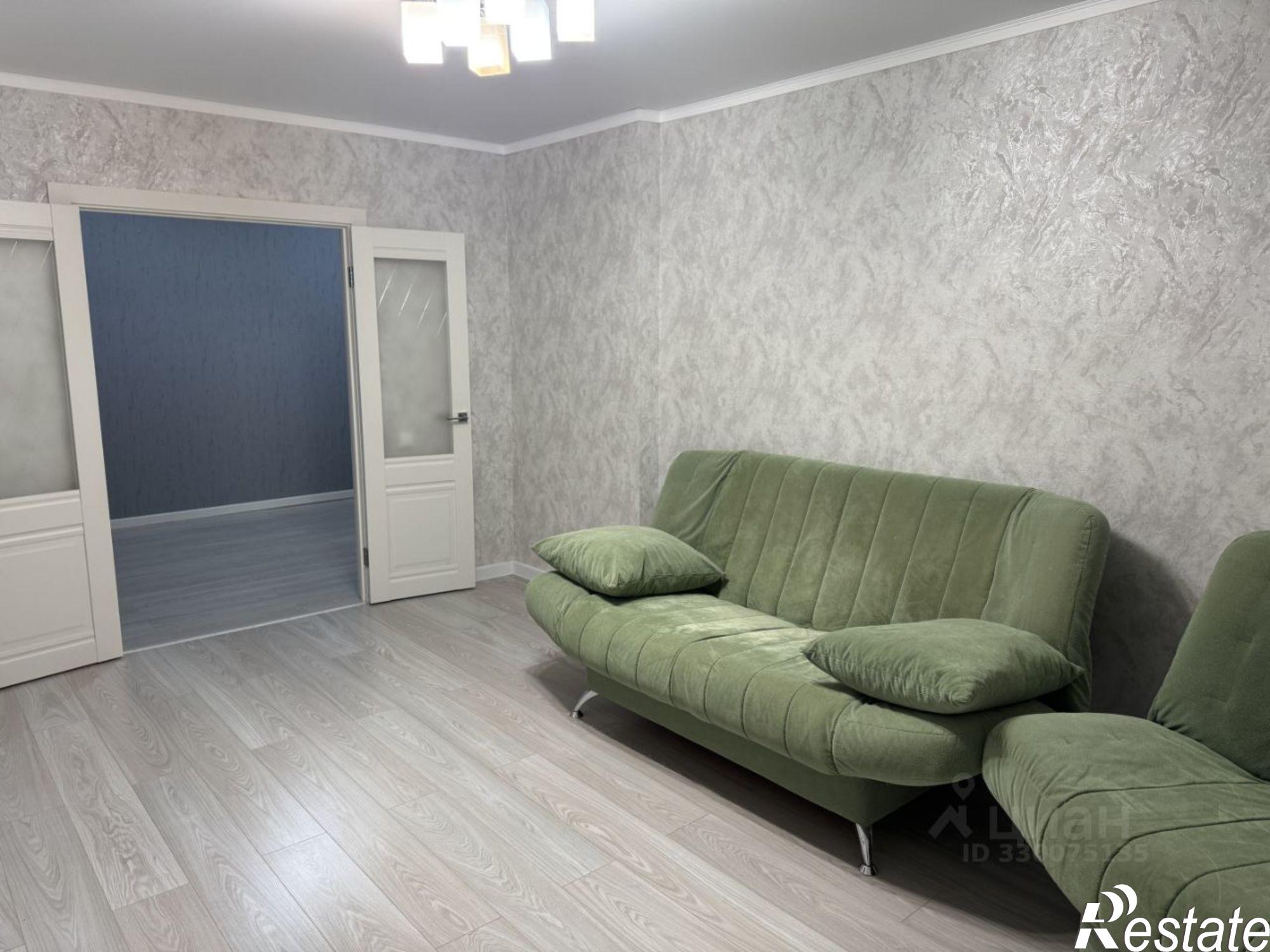Купить квартиру за 14 900 000 рублей на ул Андрея Адо, 13Б