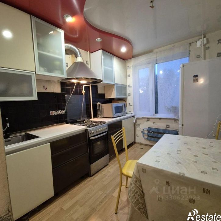 3-комн квартира проспект Ямашева, 102,  д. 102