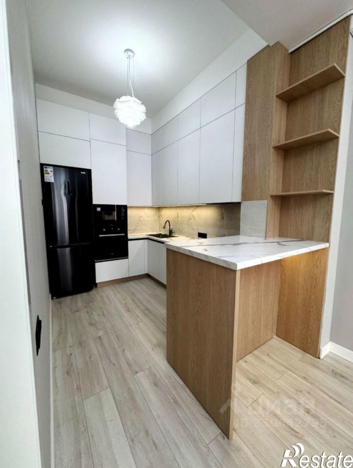 2-комн квартира улица Павлюхина, 110В,  д. 110В