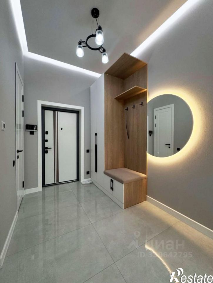 2-комн квартира улица Павлюхина, 110В,  д. 110В