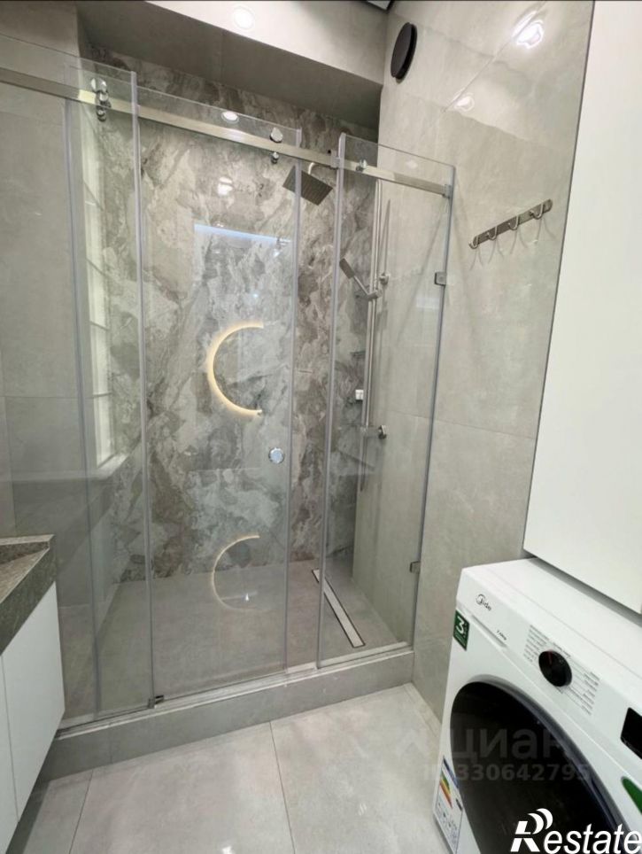 2-комн квартира улица Павлюхина, 110В,  д. 110В