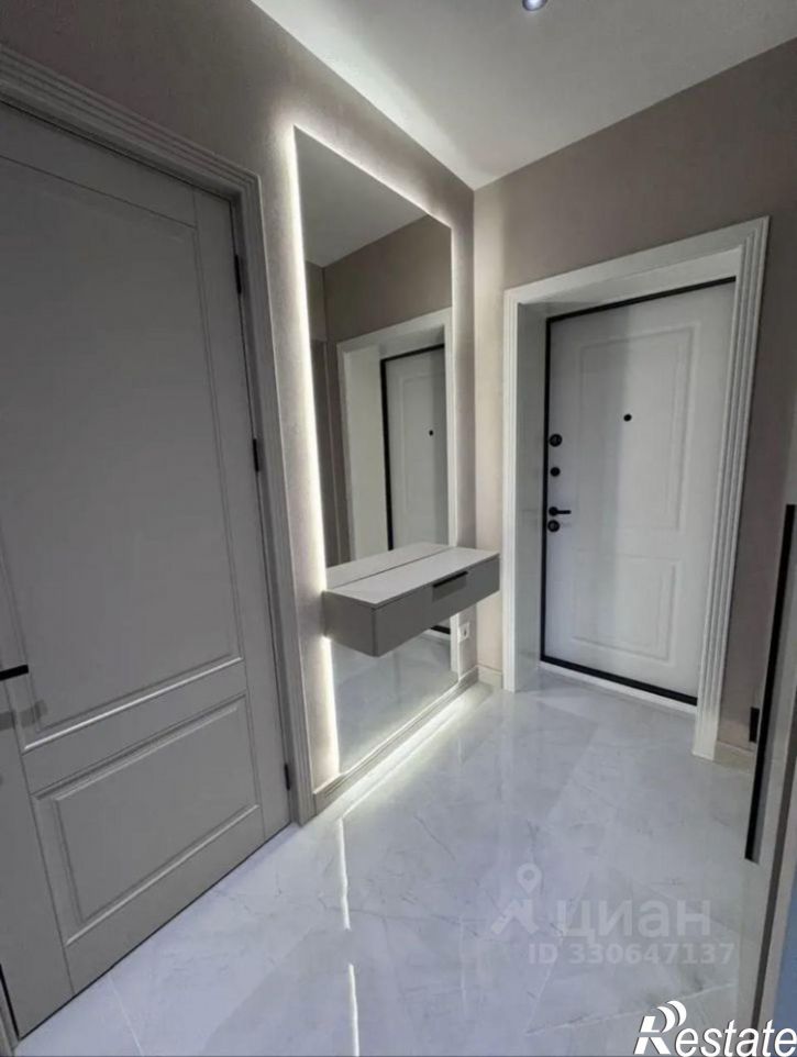 2-комн квартира Ленинградская улица, 22,  д. 22