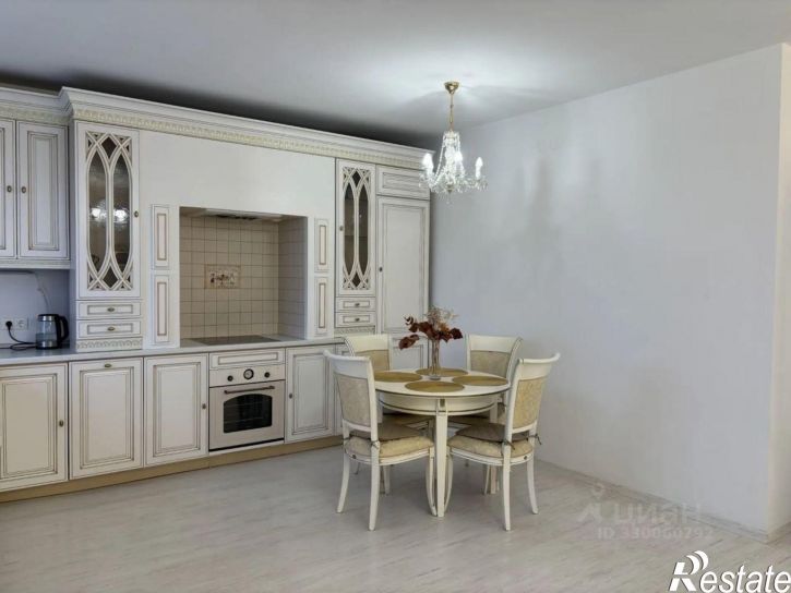 2-комн квартира ул Адоратского, 1,  д. 1
