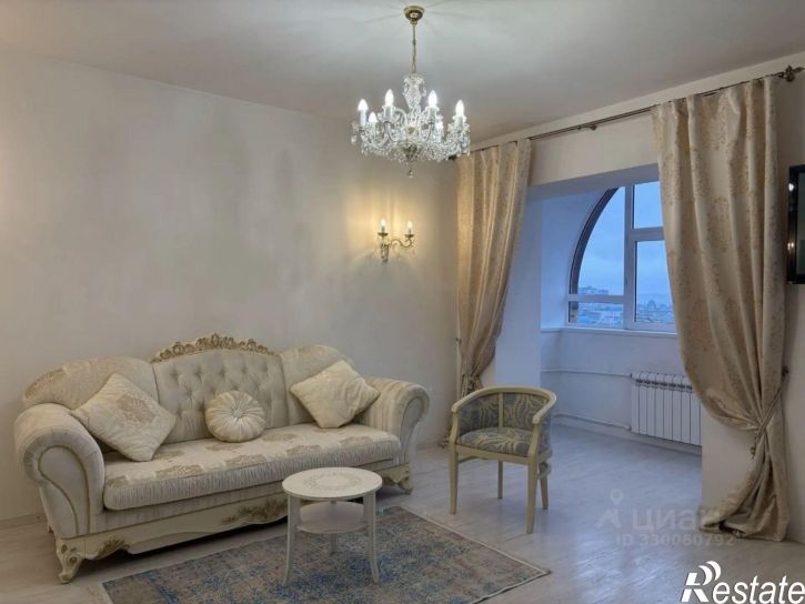 2-комн квартира ул Адоратского, 1,  д. 1