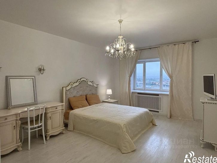 2-комн квартира ул Адоратского, 1,  д. 1