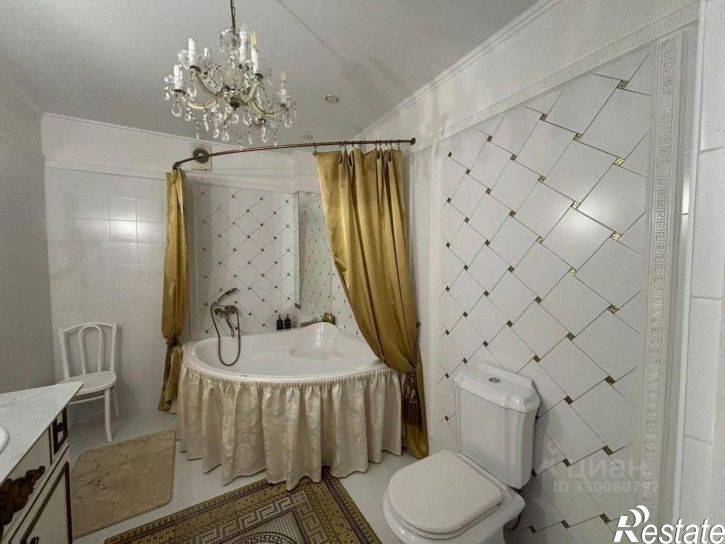 2-комн квартира ул Адоратского, 1,  д. 1