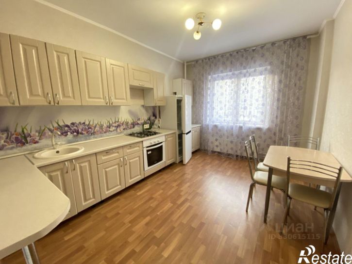 3-комн квартира ул Гарифа Ахунова, 2,  д. 2