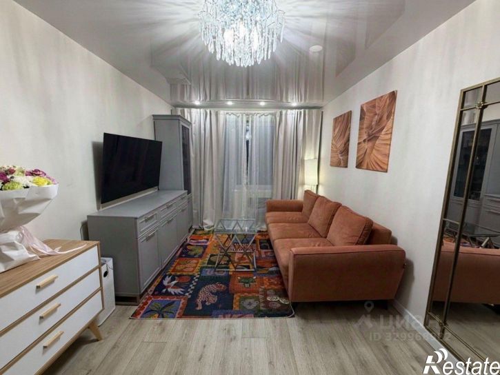 3-комн квартира улица Комиссара Габишева, 1,  д. 1