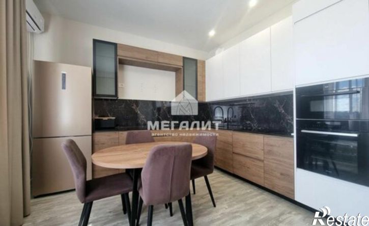 1-комн квартира улица Павлюхина, 110В,  д. 110В