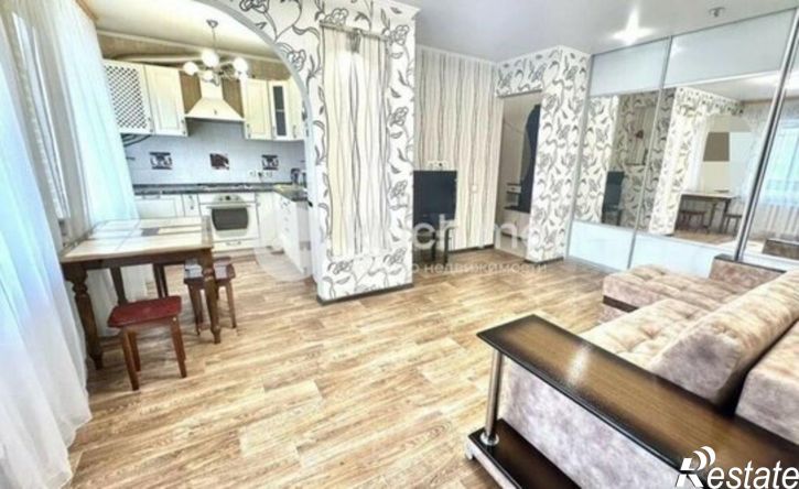 2-комн квартира ул Поперечно-Базарная, 1,  д. 1