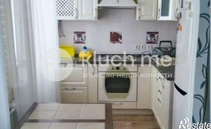 2-комн квартира ул Поперечно-Базарная, 1,  д. 1