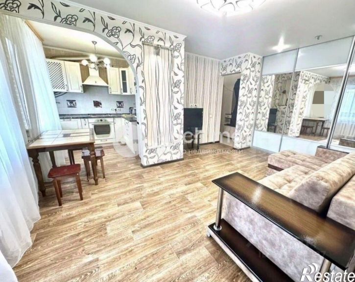 2-комн квартира ул Поперечно-Базарная, 1,  д. 1