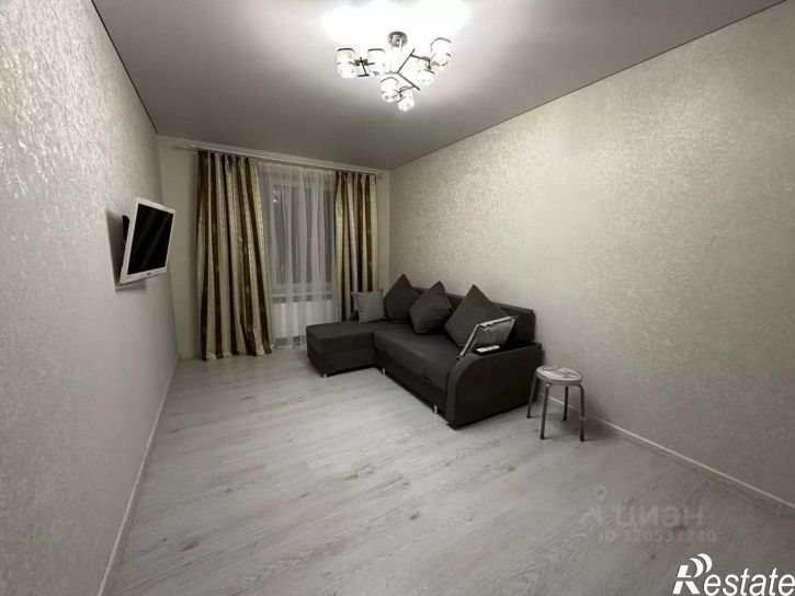 1-комн квартира улица Александра Курынова, 4,  д. 4