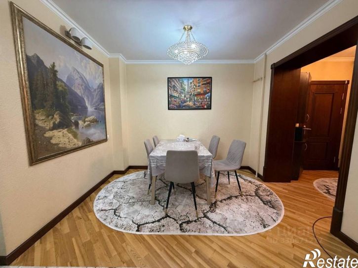 2-комн квартира улица Сибгата Хакима, 33,  д. 33