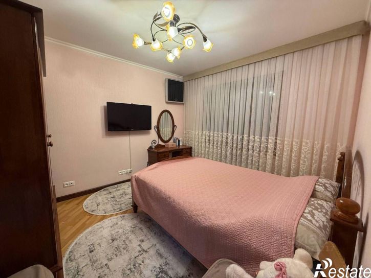 2-комн квартира улица Сибгата Хакима, 33,  д. 33