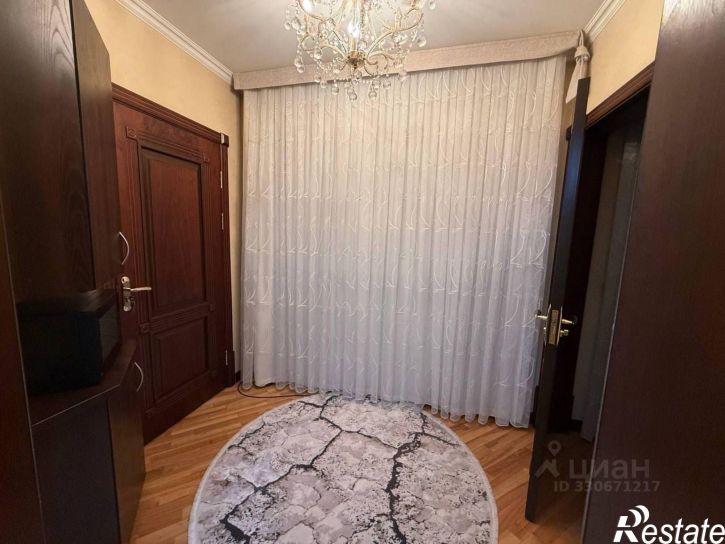 2-комн квартира улица Сибгата Хакима, 33,  д. 33