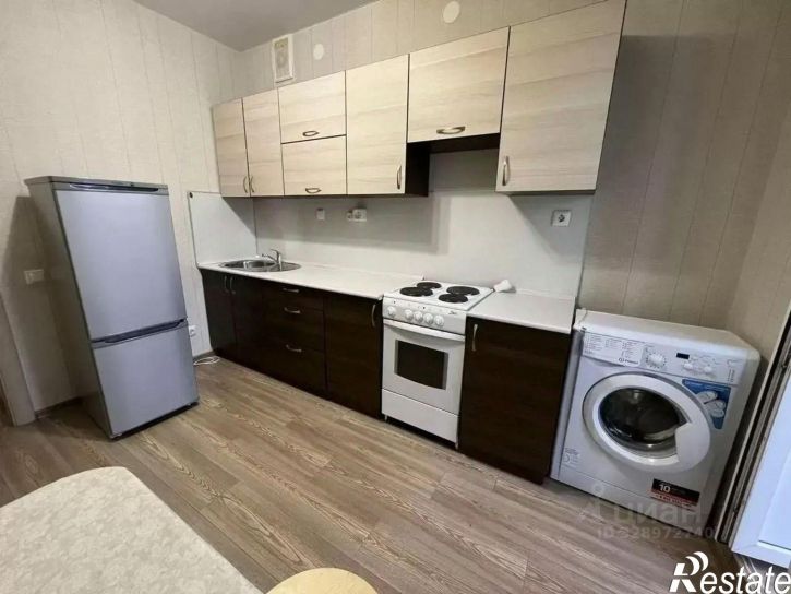 1-комн квартира улица Рауиса Гареева, 98,  д. 98